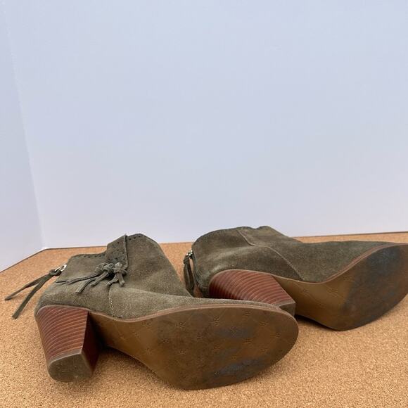 Jack Rogers Suede Olive Green Heeled Ankle Chelsea Bootie US 8 M Fringe Western - Picture 7 of 11